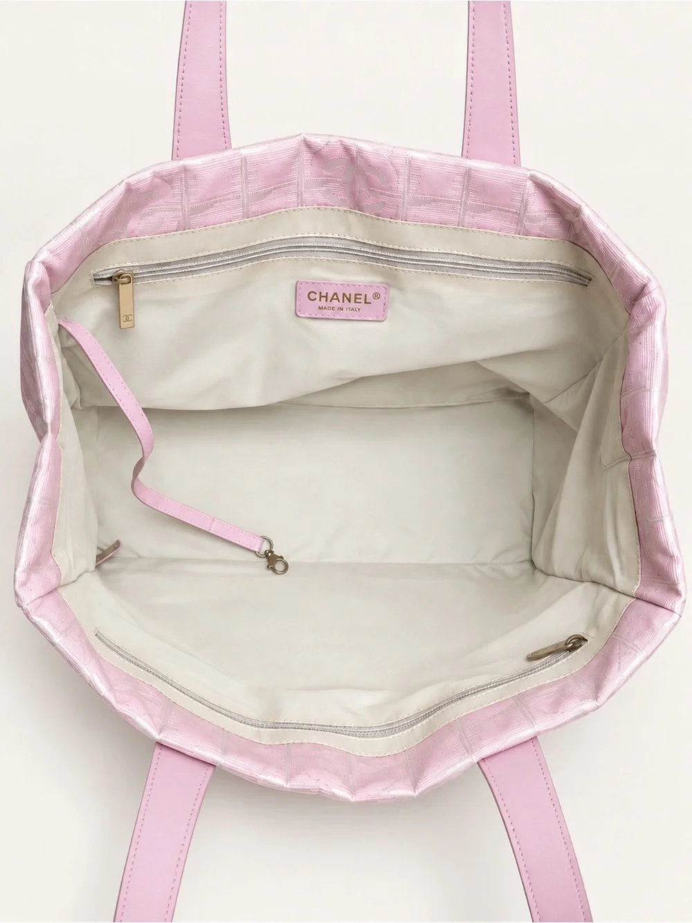 CHANEL Pink CC logo Travel Ligne Tote